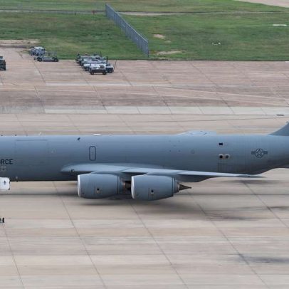 Queda de avião militar KC-135 dos EUA no Iraque deixa 4 mortos