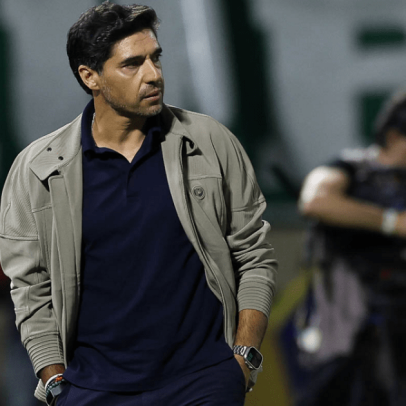 Abel atualiza situação de Vitor Roque e comenta sobre Allan, no Palmeiras