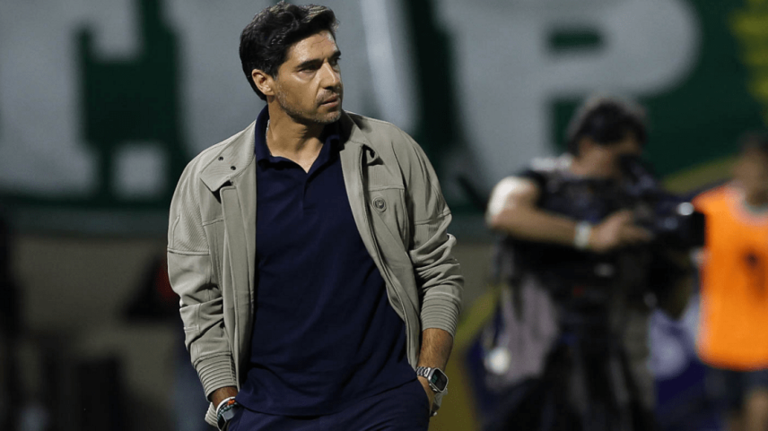 Abel atualiza situação de Vitor Roque e comenta sobre Allan, no Palmeiras