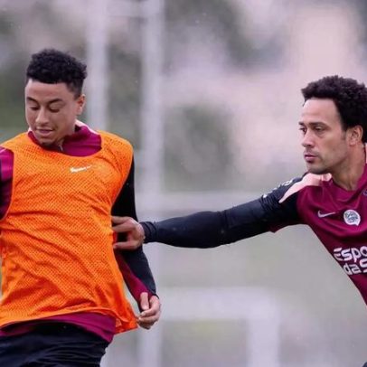 Lingard volta a formar dupla com Memphis no Corinthians; números e retrospecto