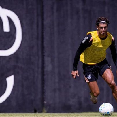 Corinthians confirma permanência de Pedro Raul no elenco para a Libertadores