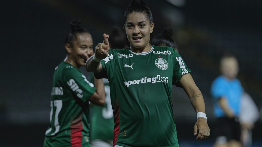 Brena, jogadora do Palmeiras, está entre as dicas para o Cartola Feminino Petrobras — Foto: Agif