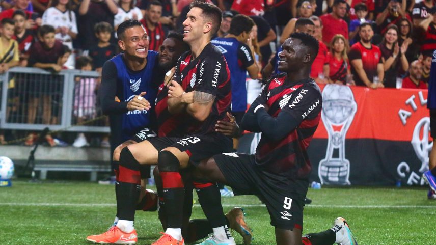 Athletico x Botafogo — Foto: Gabriel Machado/AGIF