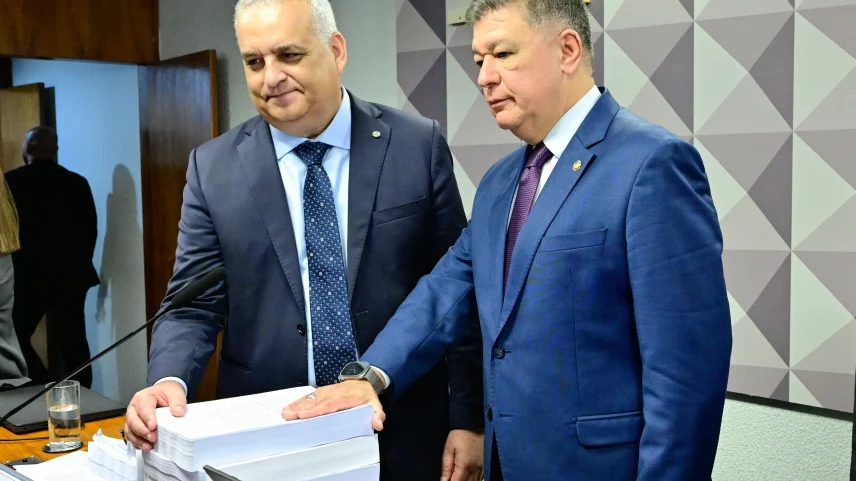 CPMI do INSS aponta ligação entre lavagem de dinheiro e ex-assessor de Alcolumbre