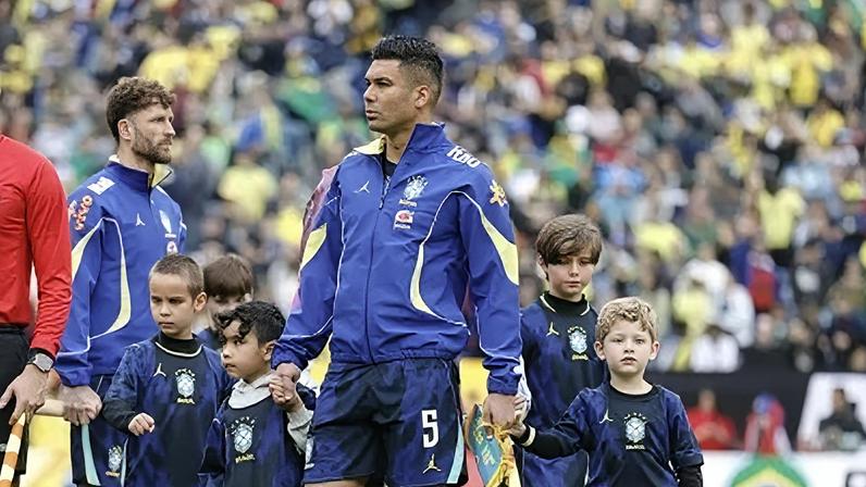 Casemiro foi o capitão da seleção brasileira contra a França
