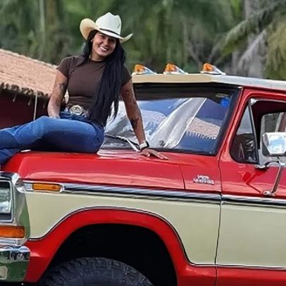 Ana Castela posa com caminhonete rara; conheça o modelo