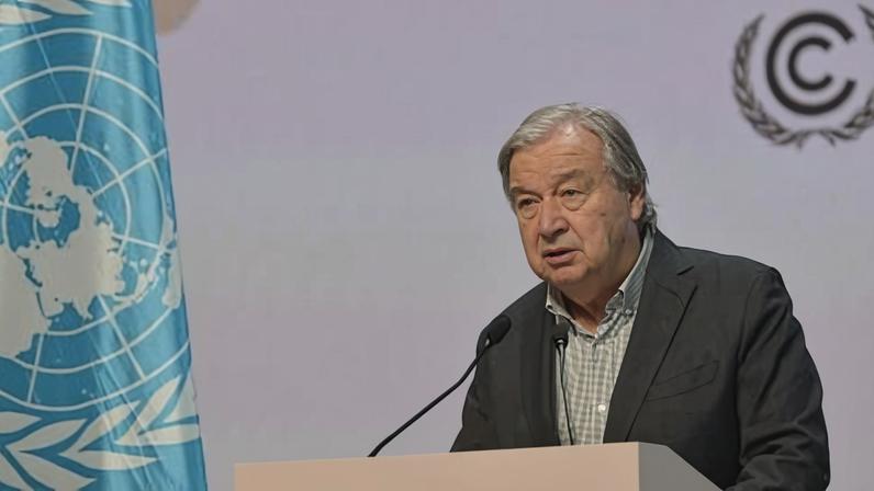 O secretário geral das Nações Unidas, Antonio Guterres participa de uma coletiva de imprensa sobre as negociações para finalizar o documento final da COP30