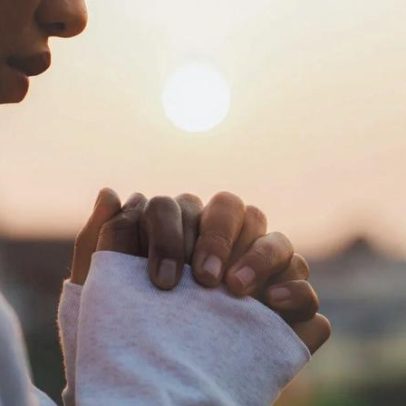 Como orar pelo cônjuge e fortalecer o casamento