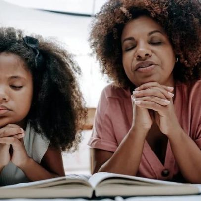 Guia devocional prático para estudar os Salmos em família