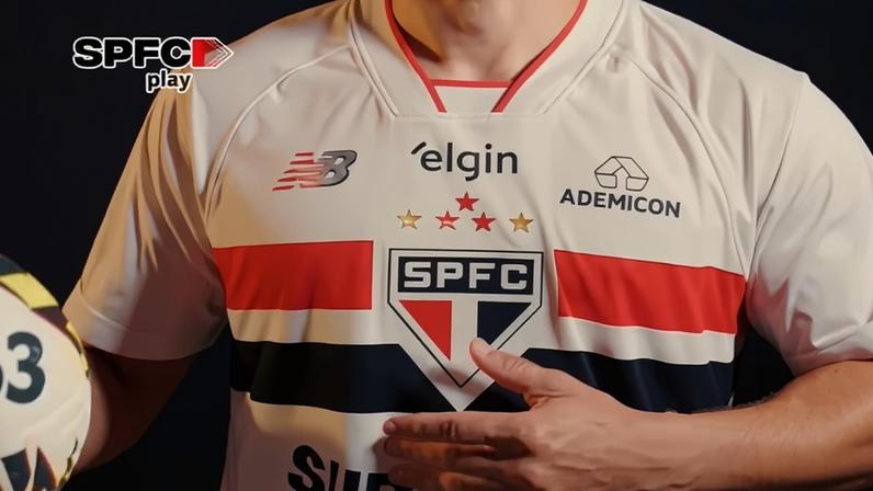 Artur é anunciado pelo São Paulo — Foto: Reprodução