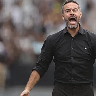Cruzeiro mantém plano A, negocia Artur Jorge e sinal de Filipe Luís