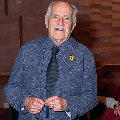 Ary Fontoura, 93, faz rara aparição no prêmio iBest em São Paulo