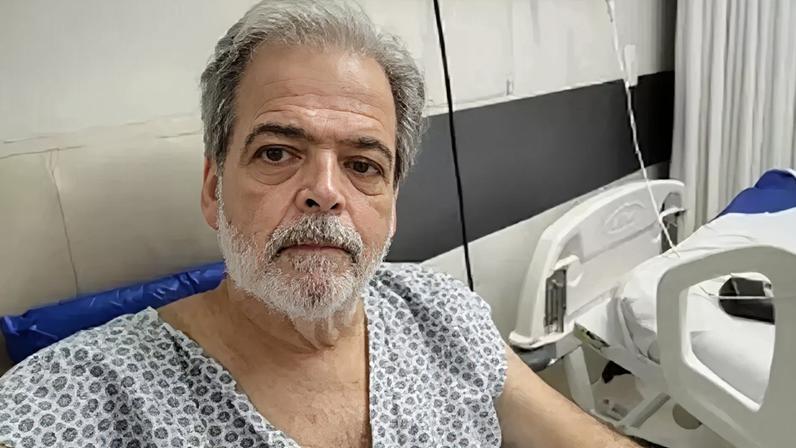 Ator da Globo volta para UTI após transplante e pede ajuda de fãs na internet