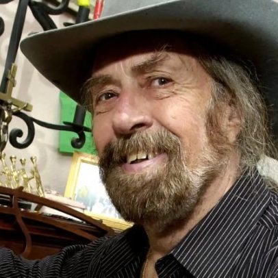 Augie Meyers, criador do som de órgão que definiu o Tex-Mex, morre aos 85