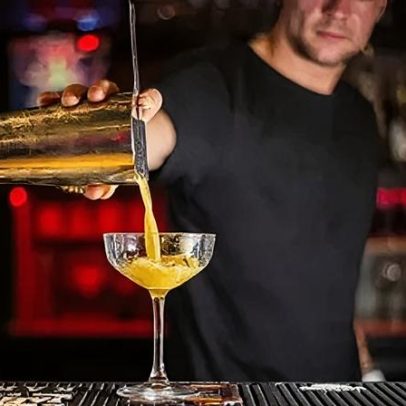 Bartender convidado: entre a vitrine profissional e a busca por propósito
