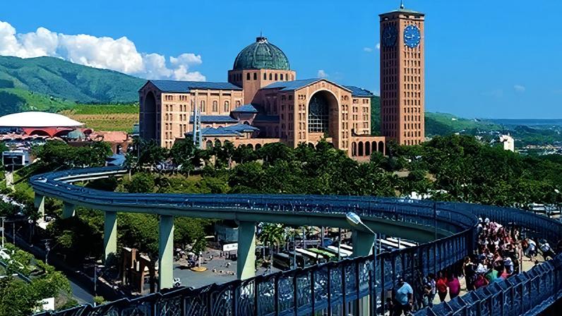 7 destinos de turismo religioso no Brasil para celebrar a Páscoa