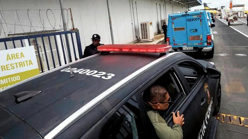 Policiais penais reagem a defesa de Vorcaro sobre gravação de visitas