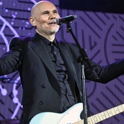 Billy Corgan sugere possível conluio entre MTV e CIA para prejudicar o rock