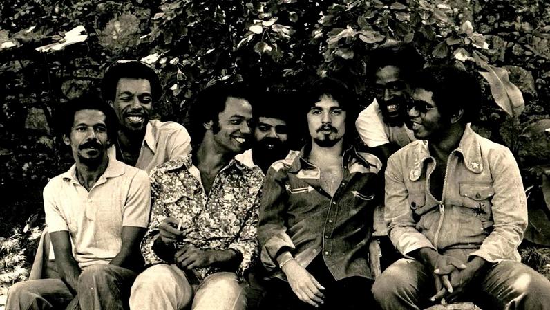Black Rio comemora 50 anos da fusão entre música negra e samba