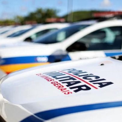 Homem invade casa com criança, mata a ex e comete suicídio em MG