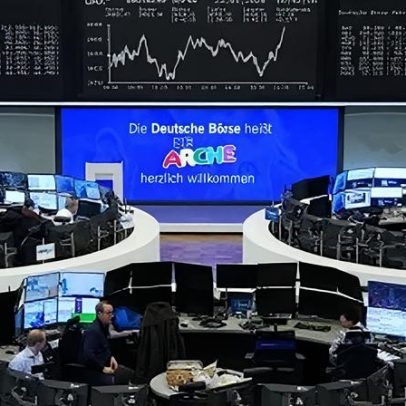 Bolsas da Europa fecham em queda com petróleo e BCE em foco