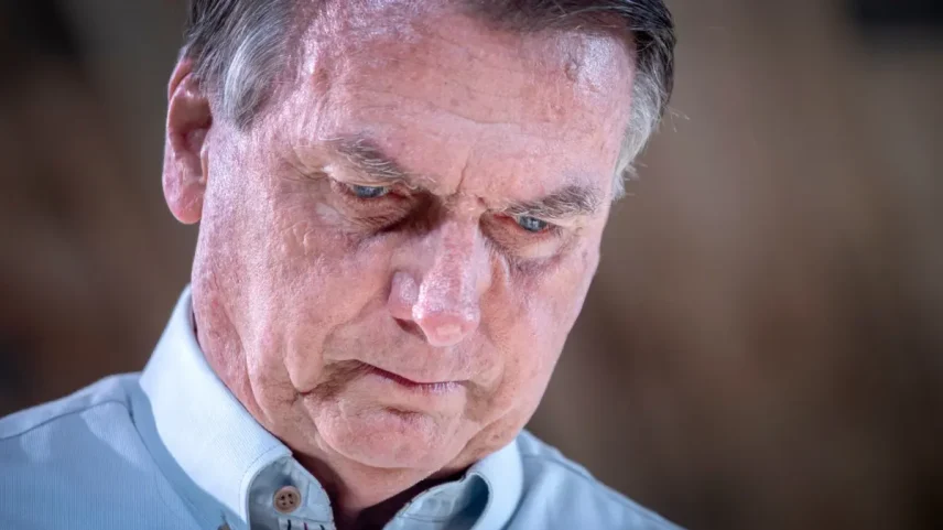 O ex-presidente Jair Bolsonaro (PL), preso em Brasília desde novembro de 2025. (Foto: Cristobal Herrera-Ulashkevich / EFE)