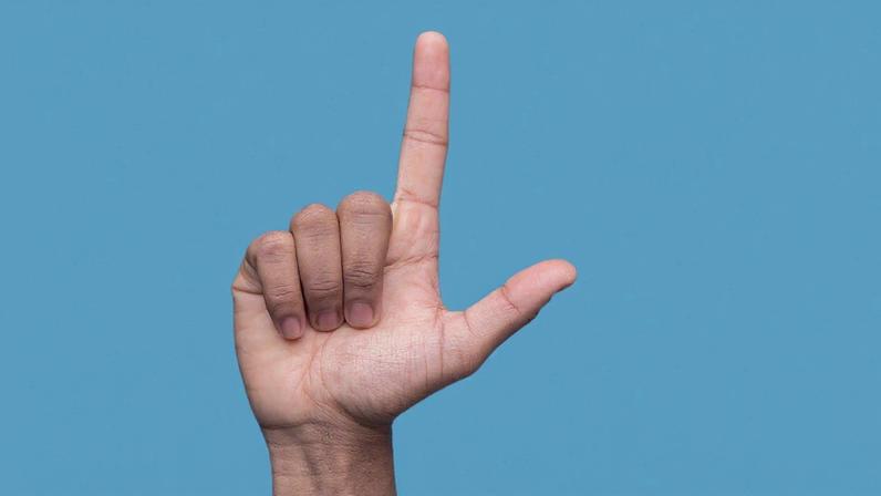Empresário admitiu ter dirigido comentários depreciativos ao trabalhador em razão de sua orientação política