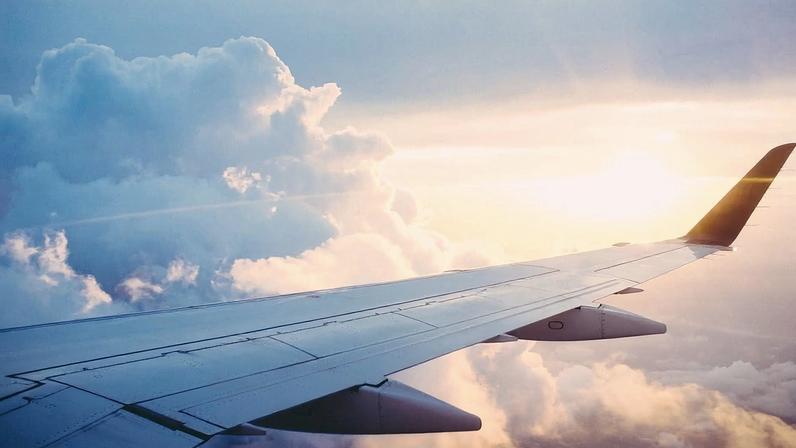 Passagem aérea deve ficar mais cara com a alta do petróleo