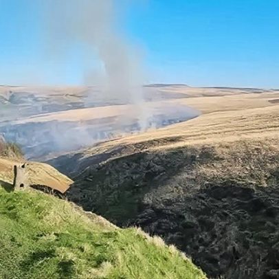Aviso emitido após o primeiro incêndio de charneira do ano