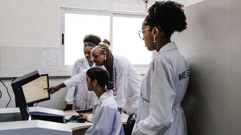 MEC reúne ações voltadas às mulheres do país