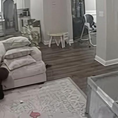 Mãe não aguenta o que vê em câmera ao pedir ao filho para limpar a casa