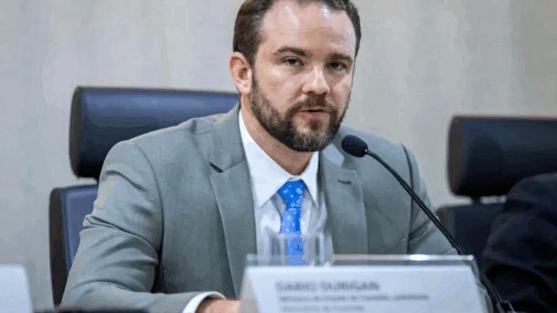 “Se é para fazer junto, diferente do que fez o governo anterior, que tirou o ICMS sem falar conosco, nós vamos”, disse, ao relatar a posição dos governadores