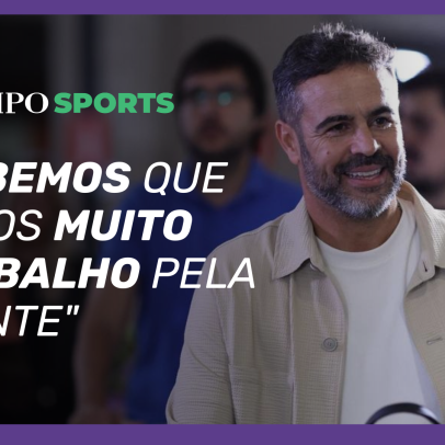 Artur Jorge chega a Confins para assumir comando da Raposa
