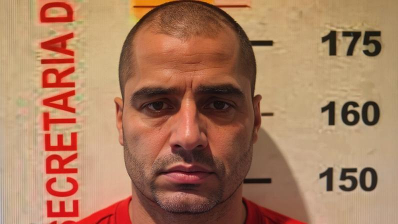 Luiz Phillipi Machado de Moraes Mourão, o 'Sicário', quando foi preso em outra investigação em MG — Foto: Reprodução