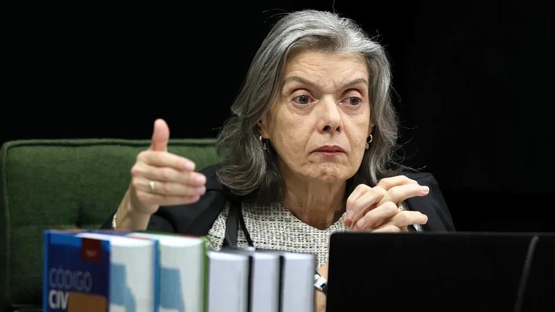 Cármen Lúcia durante julgamento de pedido de liberdade de Lula na 2ª Turma do STF — Foto: Nelson Jr./SCO/STF