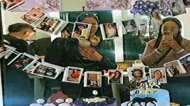 Carol Castro celebra com festa surpresa de fãs que a acompanham há 20 anos