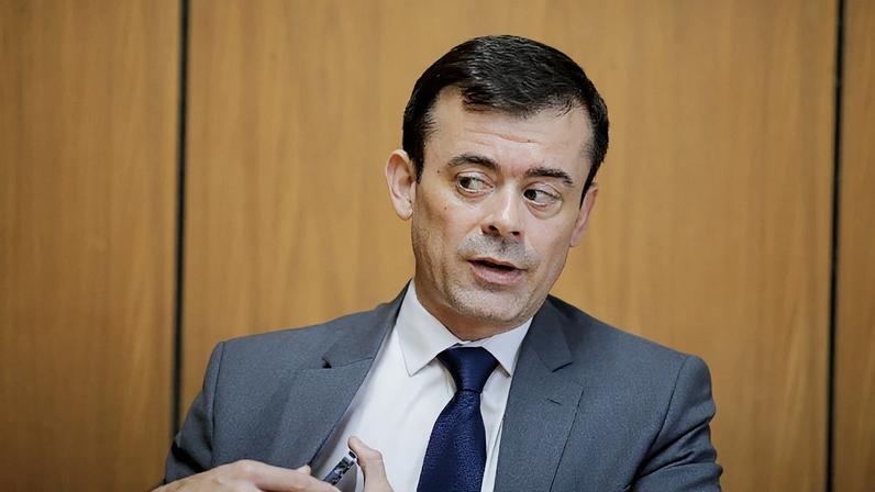 O secretário executivo da Fazenda, Rogério Ceron, falou a jornalistas nesta 6ª feira depois da reunião do Confaz