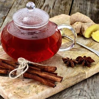 Chá de gengibre com 3 receitas simples para fortalecer a imunidade