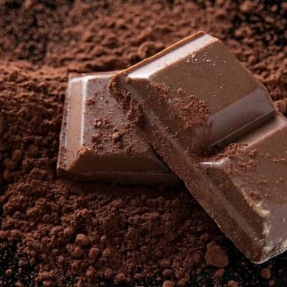 Chocolate amargo pode ajudar no controle da pressão arterial e trombose