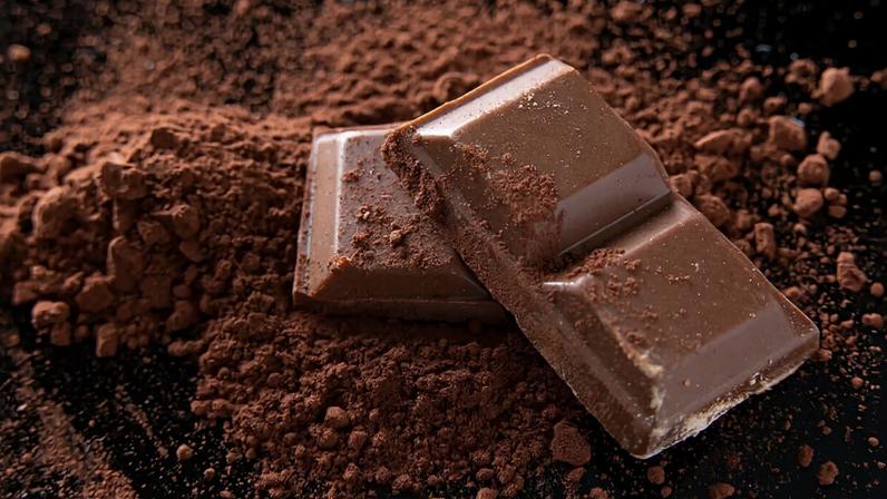Os flavanoides do chocolate amargo contribuem para um sistema cardiovascular saudável