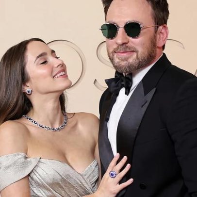 Novos pais Chris Evans e Alba Baptista marcam rara aparição no Oscar 2026