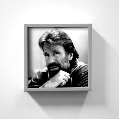 Chuck Norris, ícone do machismo americano, morre após retomar a fé