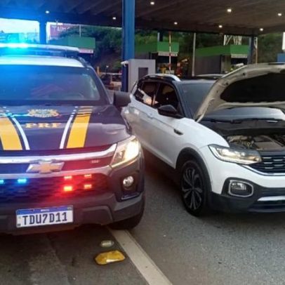 Carro roubado no RJ com placa clonada é recuperado pela PRF em MG após dois anos