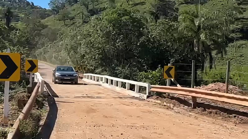 Ponte no km 74,6 da MG-030 foi liberada para tráfego