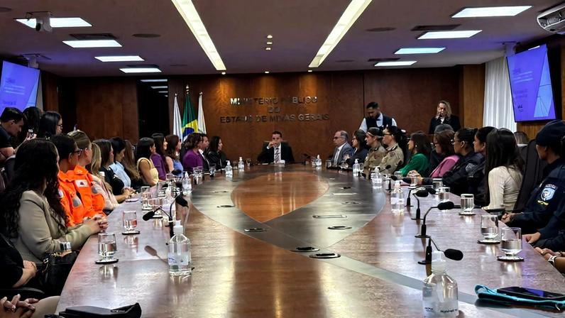 Medida, segundo o MPMG, é garantida pela Lei de Diretrizes e Bases da Educação Nacional e pela Lei Maria da Penha
