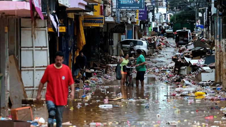 Ubá, na Zona da Mata, ficou debaixo d'água com chuvas extremas
