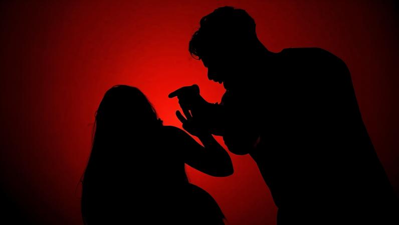 Disque 180 para denúncia e orientação às mulheres em situação de violência