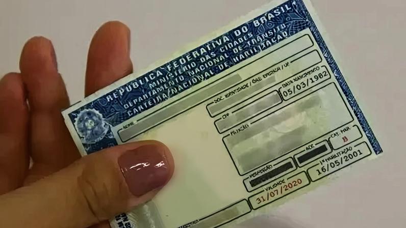 Renovação da CNH muda conforme a idade do condutor
