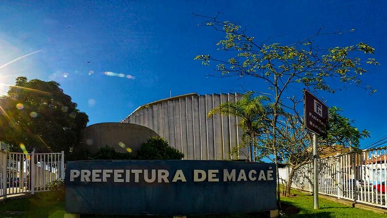 Edital do novo concurso Macaé RJ é publicado com quase 200 vagas na Saúde