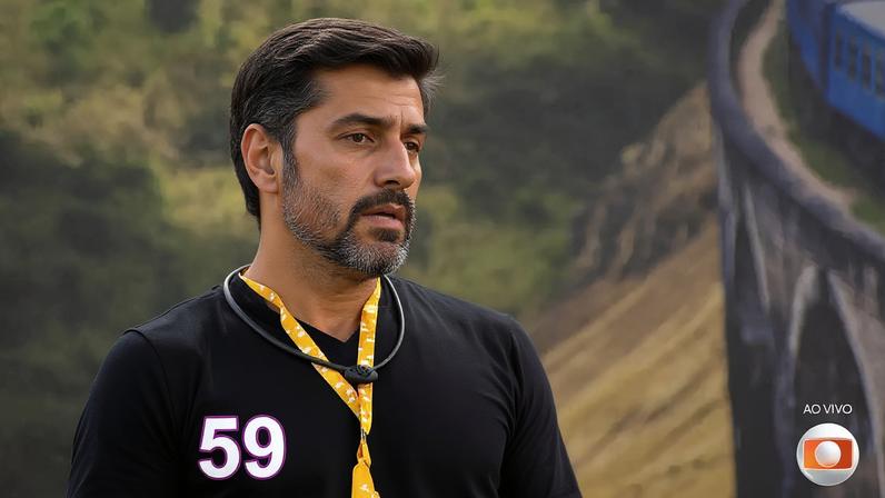 Cowboy afirma que Ana Paula tem pretensões políticas; já foi candidata